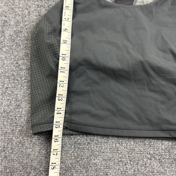 SWEATY BETTY Women’s Slate Grey Power Mesh Cropped Workout Tank size: Medium - Picture 6 of 9